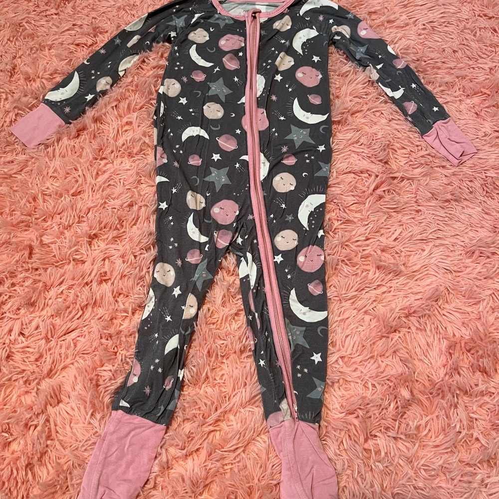 Little sleepies moon and back zippy
